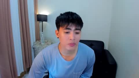 Sam online show from December 18, 5:10 pm