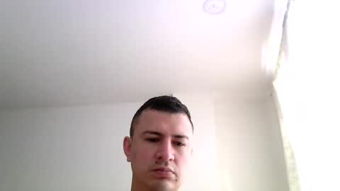 samuelzapata1 online show from July 31, 7:13 pm
