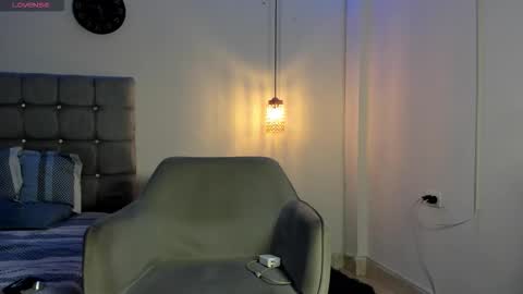 Snapshot of samxx_muscle chatting on October 18, 1:01 pm samxx_muscle online show from October 18, 1:01 pm