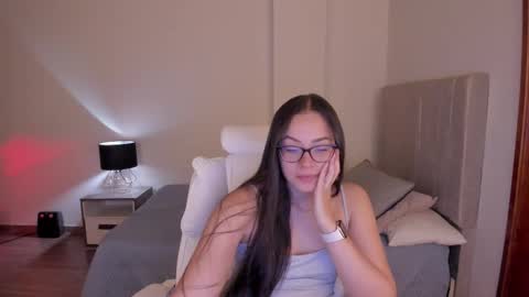 Snapshot of samy_one chatting on February 15, 9:44 pm Samy online show from February 15, 9:44 pm