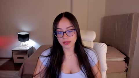 Snapshot of samy_one chatting on April 3, 9:24 pm Samy online show from April 3, 9:24 pm