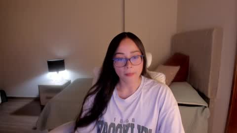 Snapshot of samy_one chatting on June 5, 10:48 pm Samy online show from June 5, 10:48 pm
