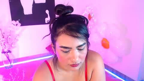 samy_qeen online show from June 5, 8:14 pm