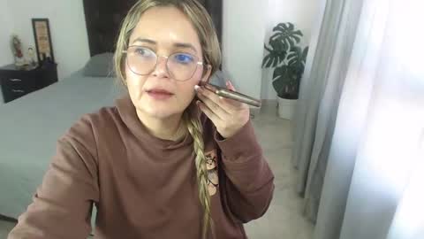 samy_vsn online show from January 11, 2:04 pm