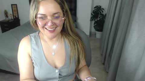 samy_vsn online show from January 12, 2:24 am
