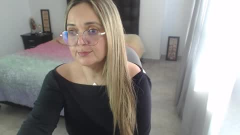 samy_vsn online show from January 22, 8:59 pm