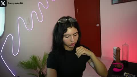 Snapshot of samymelo chatting on August 6, 1:46 pm samymelo online show from August 6, 1:46 pm