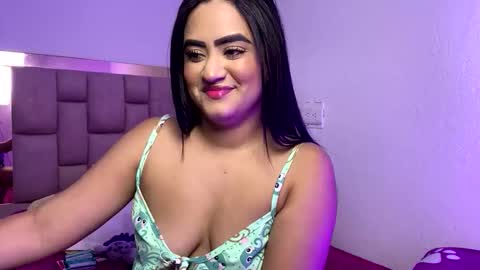 Snapshot of samyrosss6 chatting on November 22, 2:32 am Samy online show from November 22, 2:32 am