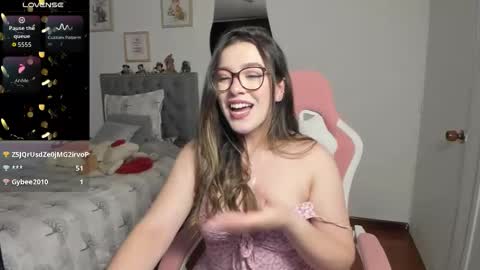 Snapshot of samysweet_8 chatting on November 21, 6:17 pm Samanta online show from November 21, 6:17 pm