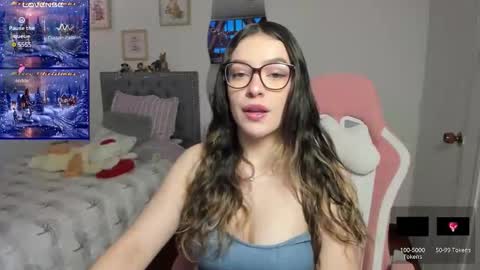 Snapshot of samysweet_8 chatting on December 15, 12:53 pm Samanta online show from December 15, 12:53 pm