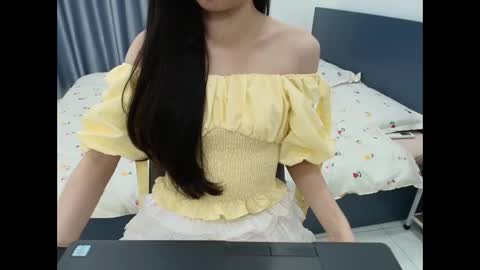 sana_2k online show from May 14, 10:11 am