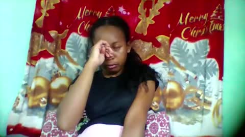 sandra1253099 online show from October 12, 6:45 am