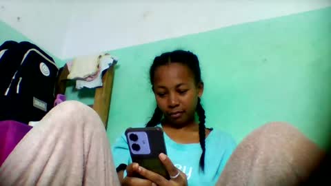 sandra1253099 online show from July 9, 6:39 am