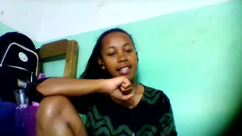 sandra1253099 online show from July 11, 8:28 am