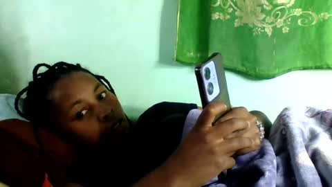 sandra1253099 online show from July 21, 8:11 pm