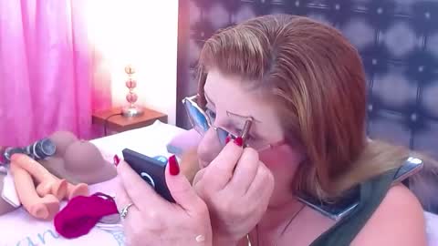 SANDRA online show from September 22, 11:23 am