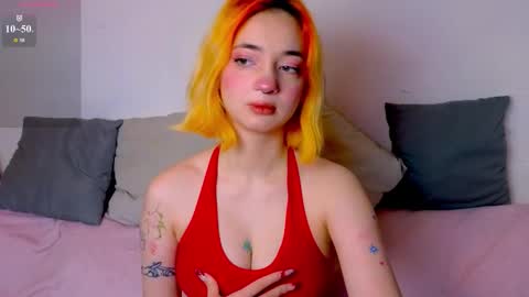 Snapshot of sandra_bell_ chatting on February 26, 3:33 pm Sandra online show from February 26, 3:33 pm
