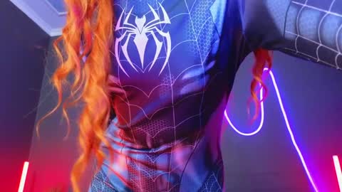 Sandy  online show from January 29, 4:15 am