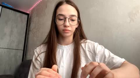 Ivy online show from February 18, 6:42 am