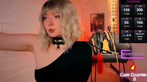Snapshot of sandralawrence chatting on June 22, 9:23 pm Schedule uploadedTake a look on NEW showAnd 2 Secret shows this month See youhope often online show from June 22, 9:23 pm
