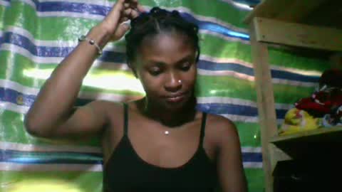 sandricaaa online show from June 12, 9:52 am
