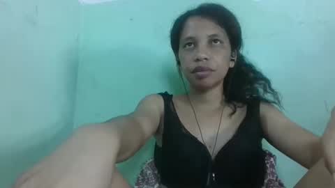 sandrinah788632 online show from March 27, 8:26 am