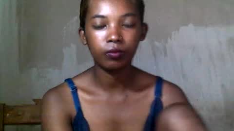 sandrine718 online show from March 19, 6:50 am