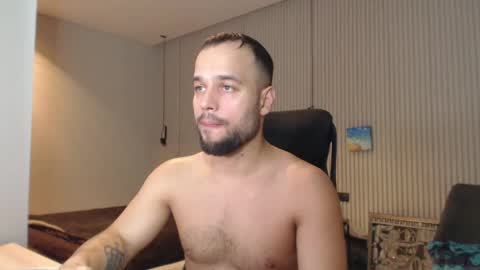 DeAlex online show from January 8, 4:22 pm