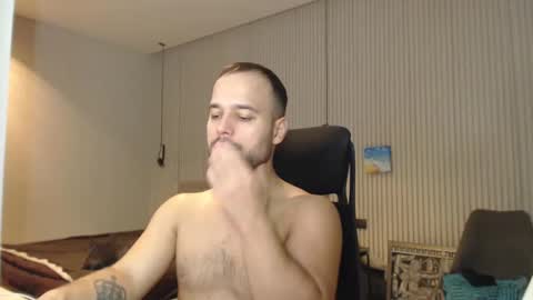 DeAlex online show from January 13, 2:11 pm
