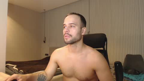 DeAlex online show from January 23, 1:45 pm