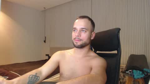 DeAlex online show from February 15, 4:01 pm