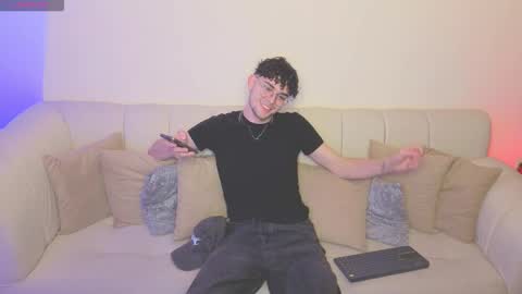 sandro_vitali online show from October 12, 10:09 pm