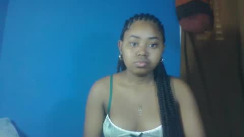 saniazzhh online show from March 18, 8:39 am