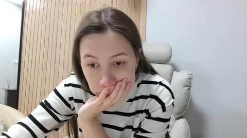 sanita_xi online show from March 23, 3:54 am