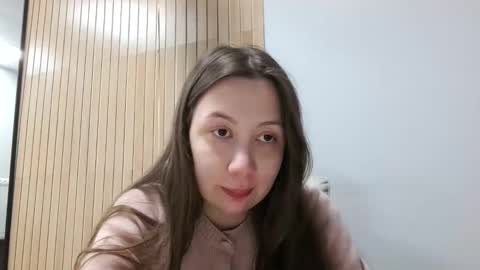 sanita_xi online show from March 28, 11:32 am