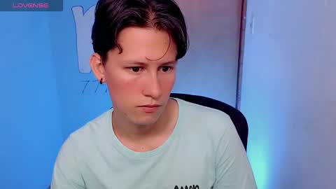 Snapshot of sanjii_777 chatting on March 25, 12:33 pm SANJI online show from March 25, 12:33 pm