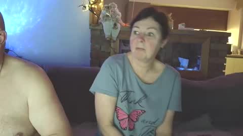 Snapshot of sanroom chatting on December 3, 3:54 pm sanroom online show from December 3, 3:54 pm