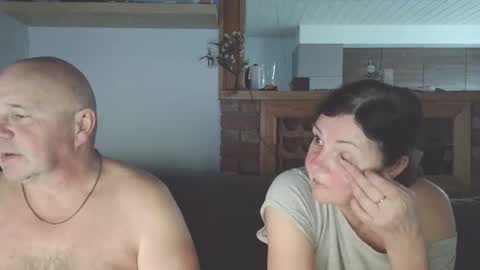 sanroom online show from February 13, 3:41 pm