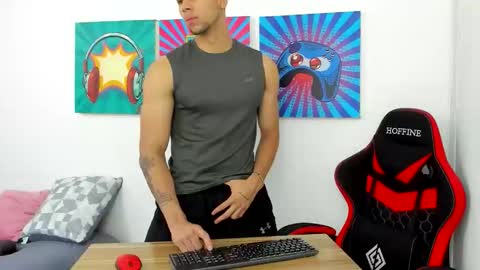 Maximo Santana online show from March 31, 12:38 pm