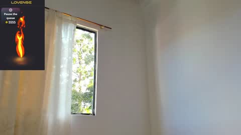 Snapshot of santi_brown1 chatting on January 29, 8:56 pm Santibrown online show from January 29, 8:56 pm