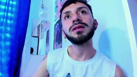 Santi online show from May 17, 7:54 pm