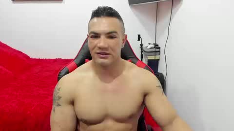 santi_pastori online show from September 22, 8:22 pm