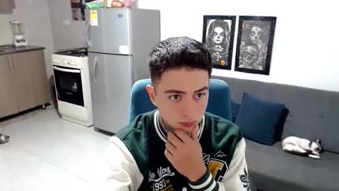 santi_ss online show from January 7, 2:47 am