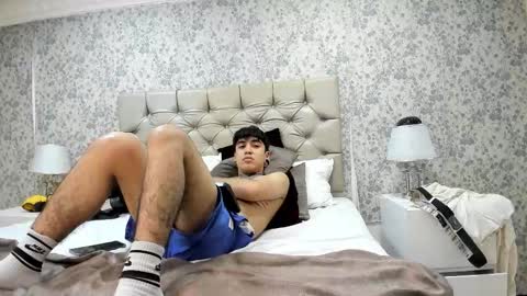 Snapshot of santiabader chatting on November 6, 6:14 am SantiAbader online show from November 6, 6:14 am