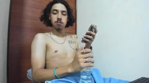 Santiago    online show from December 15, 1:00 pm