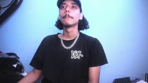 Santiago    online show from January 11, 12:50 pm