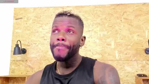  Santi online show from October 15, 7:25 pm