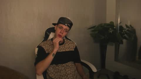 Snapshot of santiceballo chatting on September 14, 4:33 am Julius Novachrono online show from September 14, 4:33 am