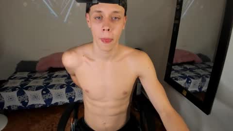 Julius Novachrono  online show from February 23, 9:17 am