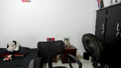 Snapshot of santiceballo chatting on July 18, 11:41 pm Julius Novachrono online show from July 18, 11:41 pm